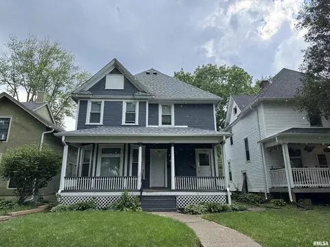 1928 Farnam St, Davenport, IA 52803