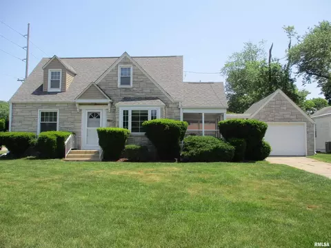2403 32nd St, Rock Island, IL 61201