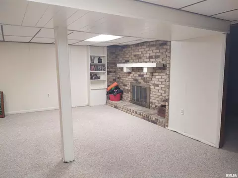 4815 44th Ave, Moline, IL 61265 photo 19