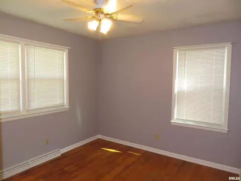 236 13th St, Silvis, IL 61282 photo 14