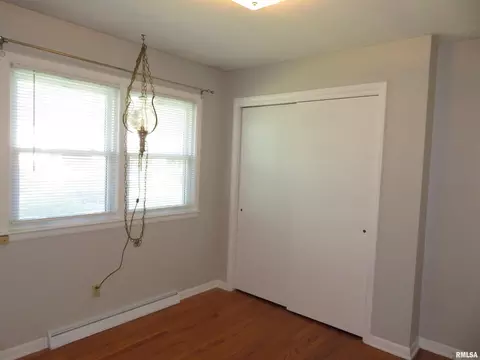 236 13th St, Silvis, IL 61282 photo 13