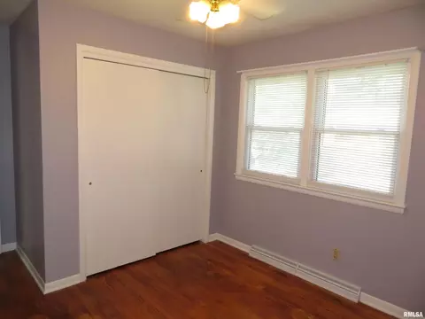 236 13th St, Silvis, IL 61282 photo 16