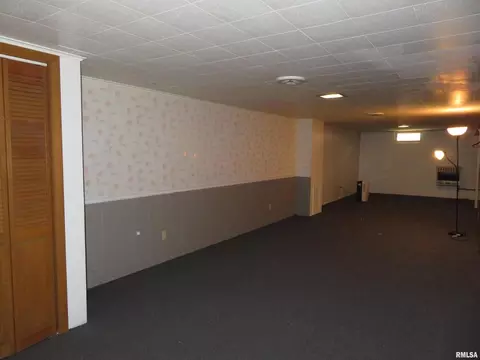 236 13th St, Silvis, IL 61282 photo 23