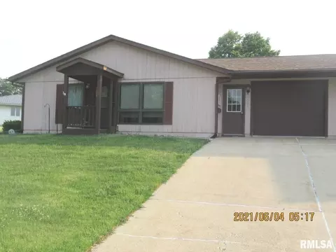 1503 Mulberry St, Tipton, IA 52772