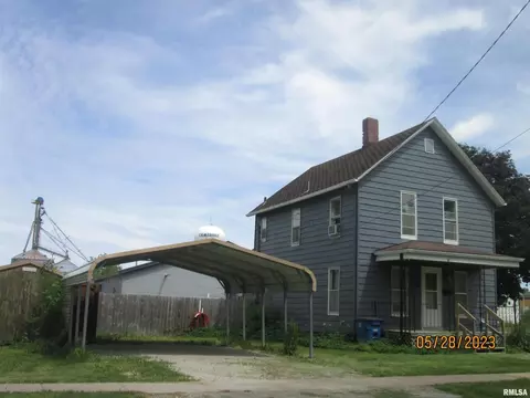 300 N East St, Cambridge, IL 61238