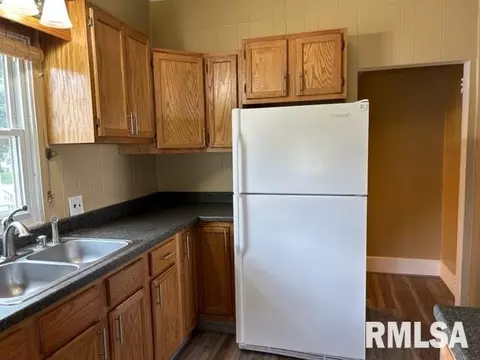 404 S Hall St, Morrison, IL 61270 photo 14