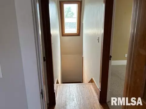 404 S Hall St, Morrison, IL 61270 photo 19