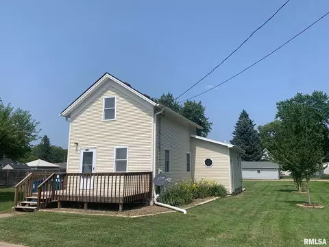 508 9th Ave, Camanche, IA 52730