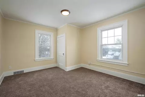 4230 5th Ave, Moline, IL 61265 photo 9