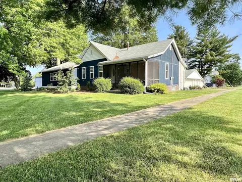 1105 17th Avenue Pl, Viola, IL 61486 photo 2