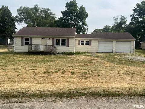 3312 66th Ave, Moline, IL 61265
