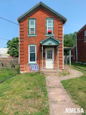 824 N 12th St, Quincy, IL 62301