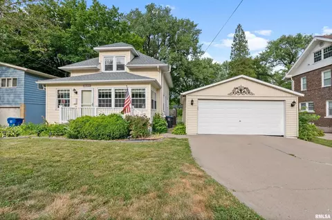 1822 36th St, Moline, IL 61265