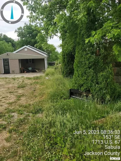 1713 Us Hwy 67 St, Sabula, IA 52070
