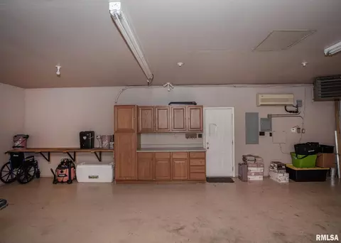 4305 10th Ave, Moline, IL 61265 photo 29