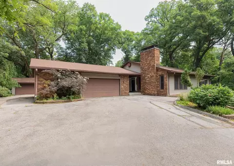4305 10th Ave, Moline, IL 61265