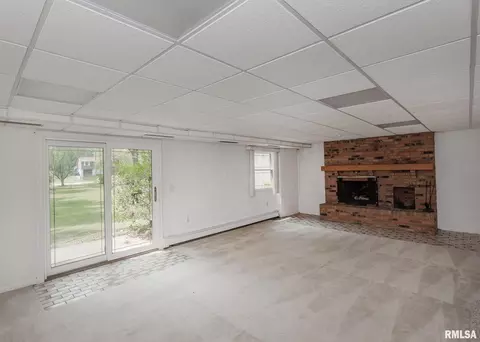 4305 10th Ave, Moline, IL 61265 photo 16