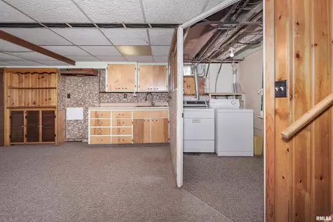 327 14th St, Silvis, IL 61282 photo 26