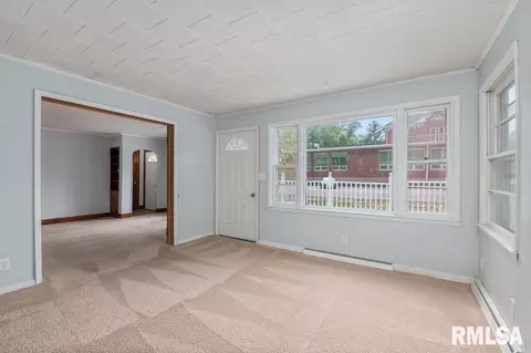 424 3rd Ave, Hampton, IL 61256 photo 7