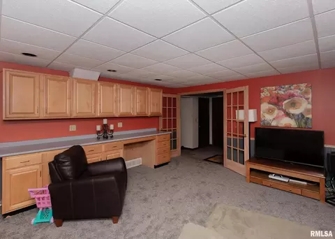 1205 35th Ave, Moline, IL 61265 photo 27