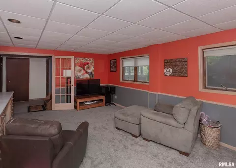 1205 35th Ave, Moline, IL 61265 photo 26