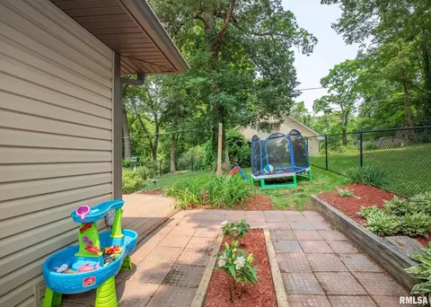 1205 35th Ave, Moline, IL 61265 photo 33