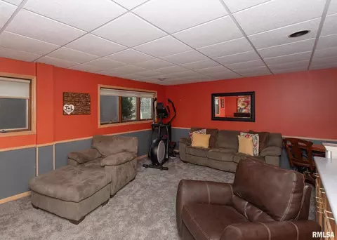 1205 35th Ave, Moline, IL 61265 photo 25