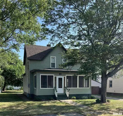 708 E 5th St, Kewanee, IL 61443