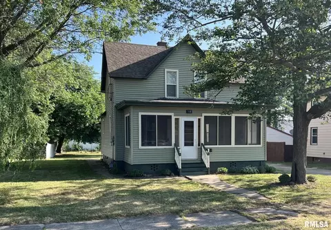 708 E 5th St, Kewanee, IL 61443 photo 2
