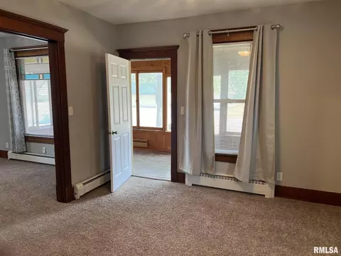 708 E 5th St, Kewanee, IL 61443 photo 9