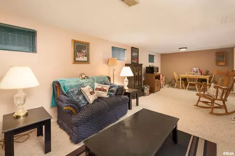 405 9th Ave, Silvis, IL 61282 photo 22