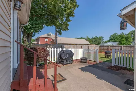 405 9th Ave, Silvis, IL 61282 photo 26