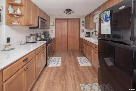 1305 8th Street Ct, Hampton, IL 61256 photo 13