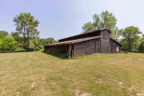 5440 26th Ave, Moline, IL 61265 photo 9