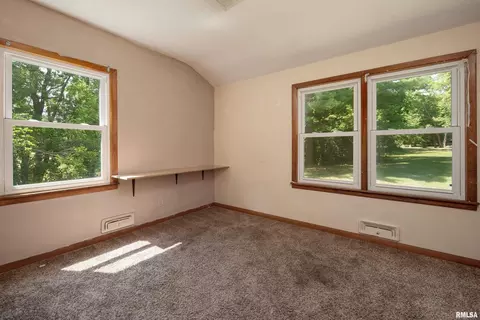 5440 26th Ave, Moline, IL 61265 photo 33