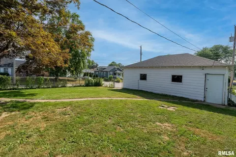 2231 7th St, Moline, IL 61265 photo 30