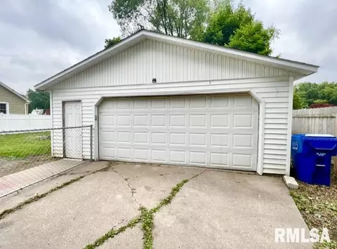 3342 3rd St, Moline, IL 61265 photo 13
