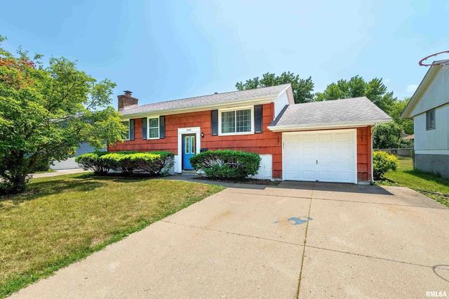 3427 W 29th St, Davenport, IA 52804