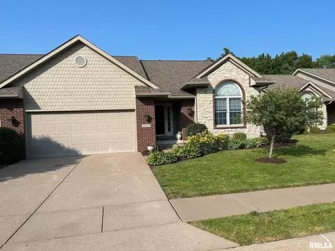 9005 Highland Ct #9005, Rock Island, IL 61201