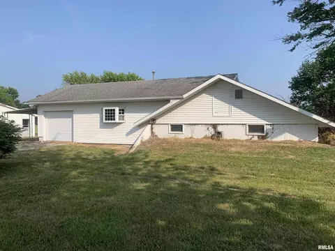 1970 N 1100th Ave, Liberty, IL 62347