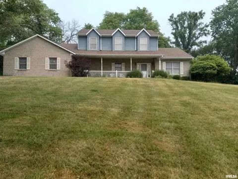 26856 255th Ave, Princeton, IA 52768