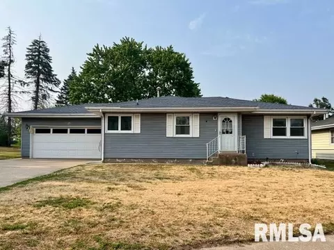 1740 25th Ave S, Clinton, IA 52732