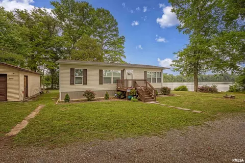 2772 S Cambon Dr, West Frankfort, IL 62896