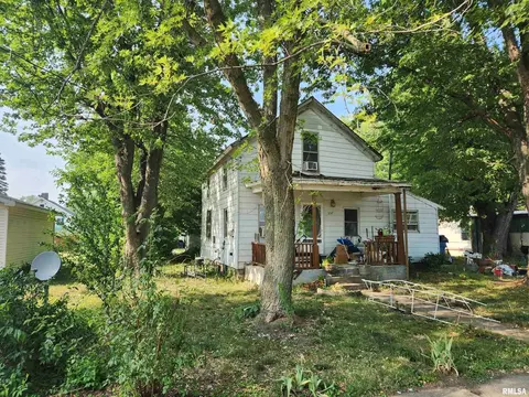 337 E Church St, Mendon, IL 62351 photo 6