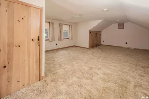 1022 41st St, Moline, IL 61265 photo 16