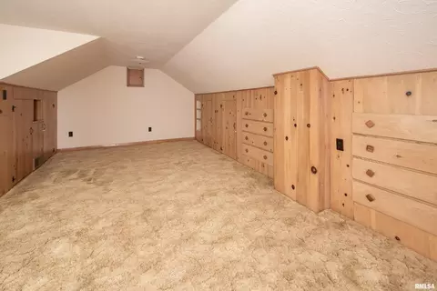 1022 41st St, Moline, IL 61265 photo 19