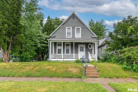1404 9th St, Moline, IL 61265