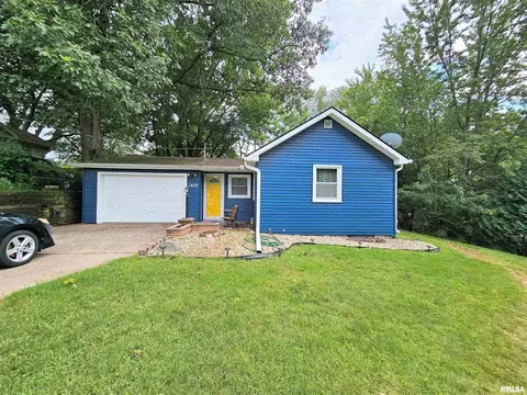 1432 32nd Ave, Rock Island, IL 61201