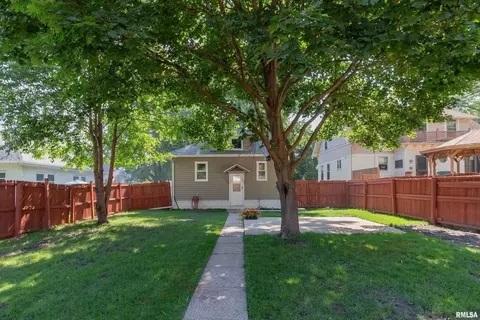425 41st St, Moline, IL 61265 photo 24