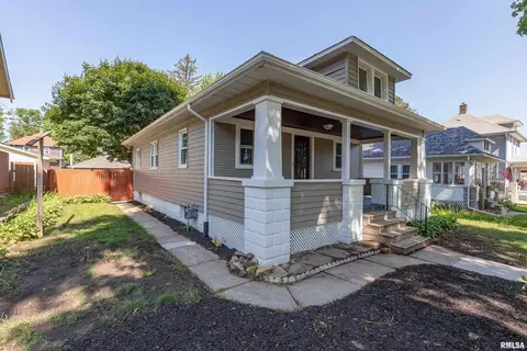 425 41st St, Moline, IL 61265 photo 2